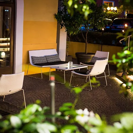 Santoni Freelosophy *** 3* Torbole Sul Garda